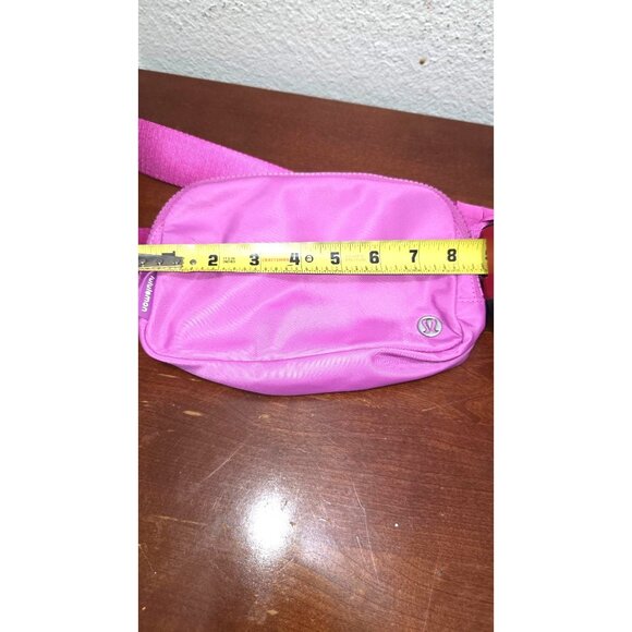 Lululemon Pink Everywhere Bag Crossbody Bag Adjustable Strap Nylon O/S - Picture 6 of 8